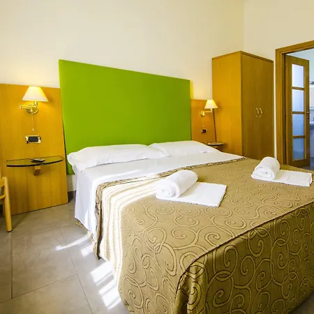 Margherita Couette-café 4*