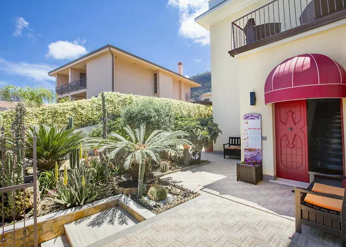 Margherita 4* Cefalú